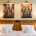 Waldhotel Tannenhaeuschen Hotel