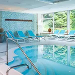 Waldhotel Tannenhaeuschen