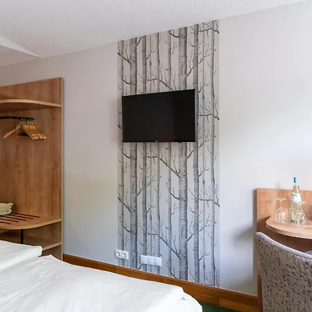 Waldhotel Tannenhaeuschen
