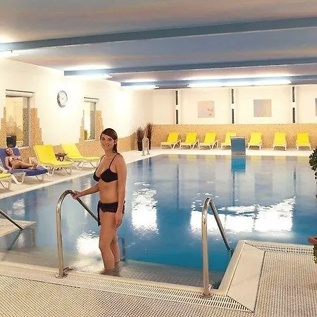Waldhotel Tannenhaeuschen