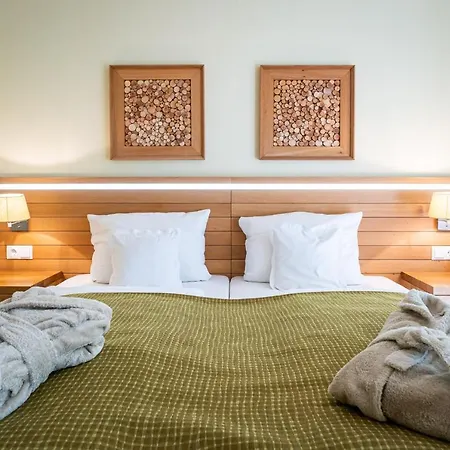 Hotel Waldhotel Tannenhaeuschen Wesel (North Rhine-Westphalia)