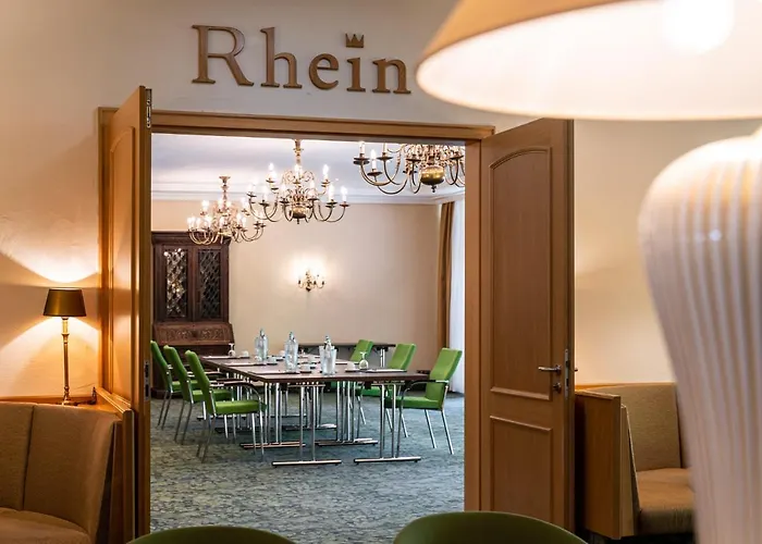 Waldhotel Tannenhaeuschen מלון