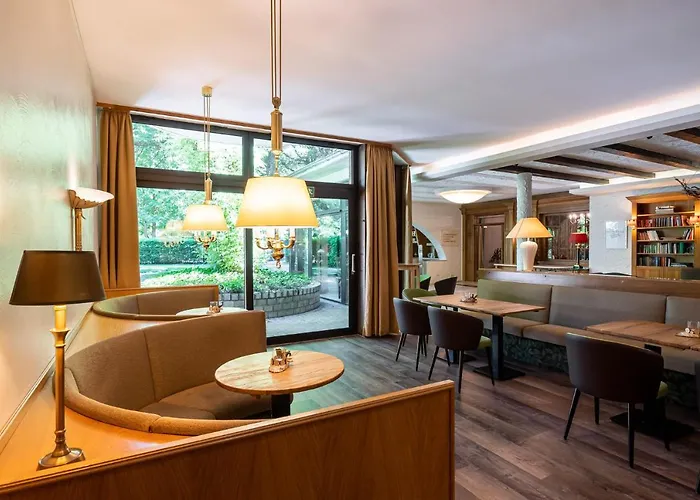 Waldhotel Tannenhaeuschen