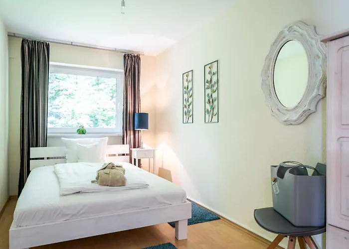 Waldhotel Tannenhaeuschen