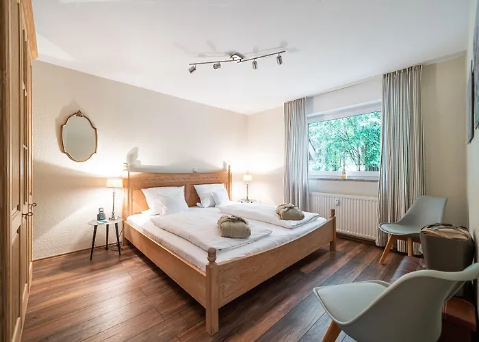 Waldhotel Tannenhaeuschen 4*
